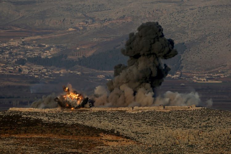 Kara birlikleri Afrin'e doğru ilerliyor