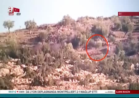 Afrin'de kameraya yansıyan teröristler öldürüldü