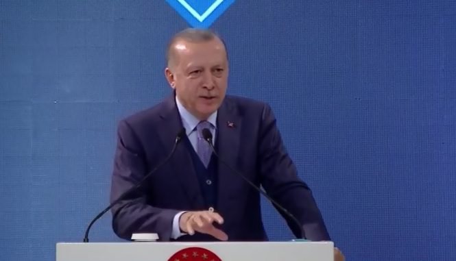 Erdoğan: Türkiye Cumhuriyeti Osmanlı'nın devamıdır