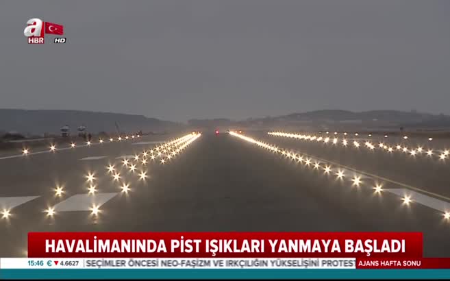 Havalimanındaki pist ışıkları yanmaya başladı