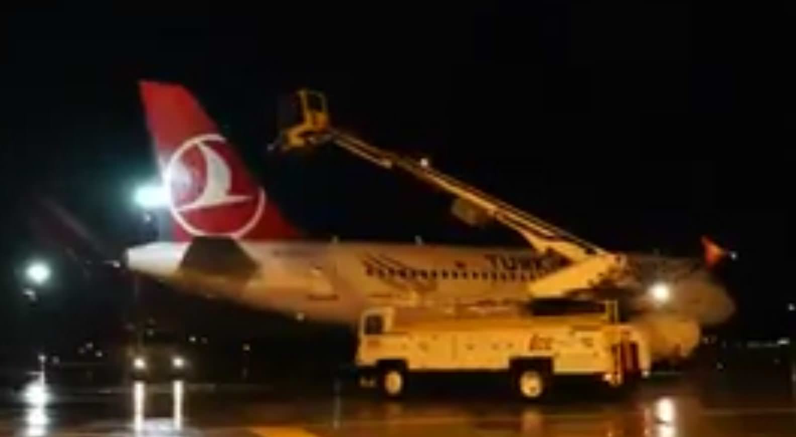 THY uçakları donmaya karşın böyle hazırlandı