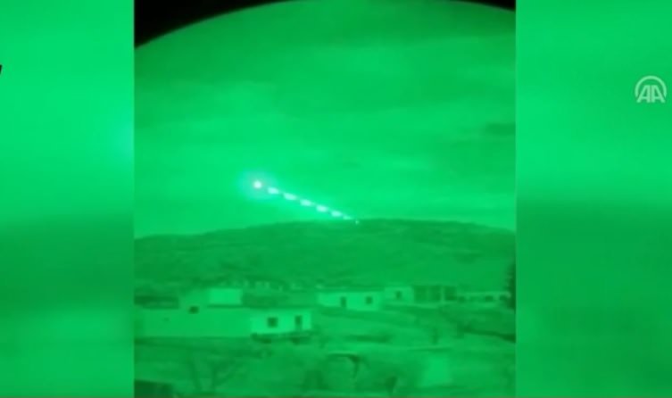 Atak helikopterinin 9 PKK/YPG'li teröristi vurma anı!