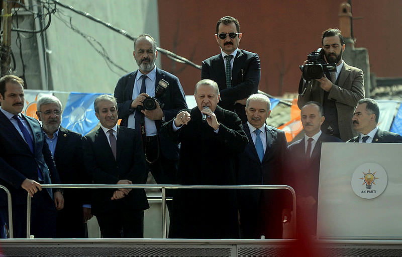 Erdoğan: "Teröristlerin inlerine girdik, kaçacak delik aradılar!"