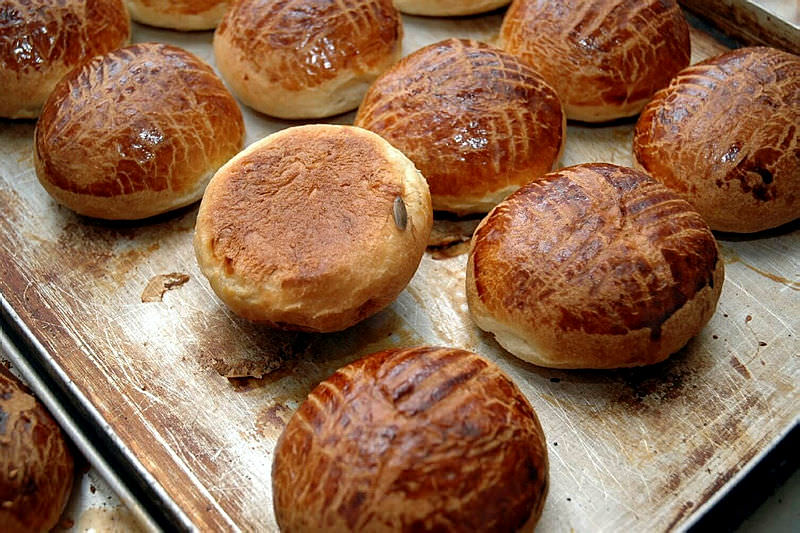 Her sabah poğaça yiyenler dikkat! 1 poğaça 7 bin 500 adıma bedel